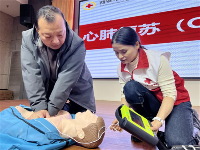 12-11(�����?��(y��ng)�����o(h��)��Ӗ(x��n)�x�ܽ��T�?���ΌW(xu��)Ժ��ȫ���ϡ��������мtʮ�֕��M(j��n)У�?- ����1339.png